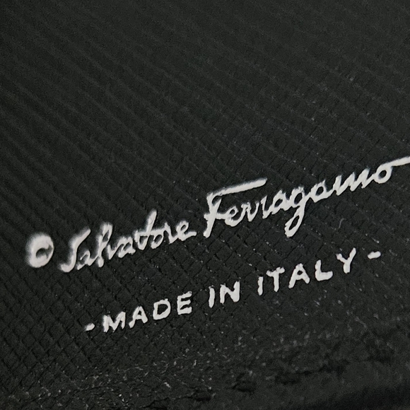 Salvatore Ferragamo Black Saffiano Leather Wallet With COA - Picture 14 of 17